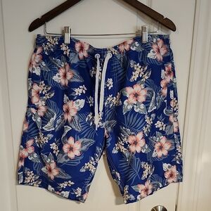 Tropical Floral Blue Men's Board Shorts